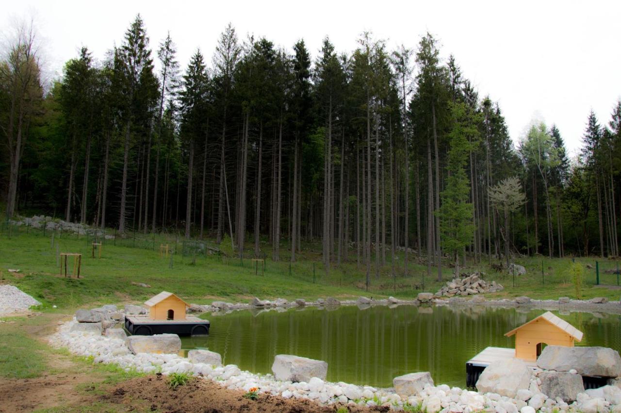 Ranch Marina Hotel Koce Buitenkant foto