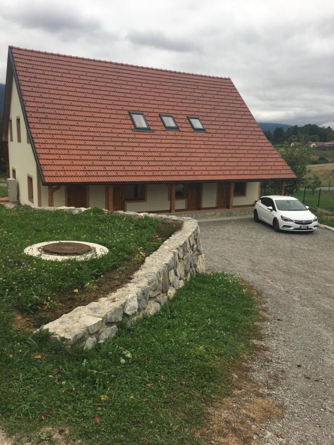 Ranch Marina Hotel Koce Buitenkant foto